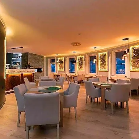 Hotel Ecoland 3*