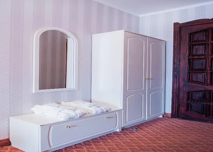 Ecoland Отель Таллин